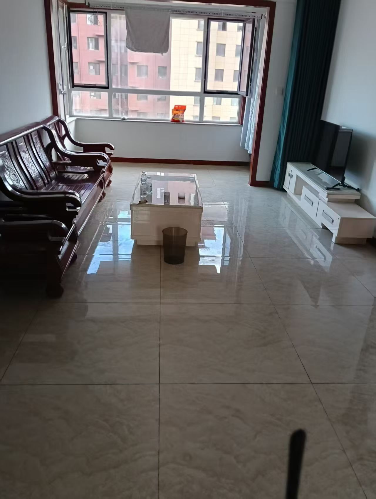 九里水頭電梯房，三室一廳，配套齊全月租900