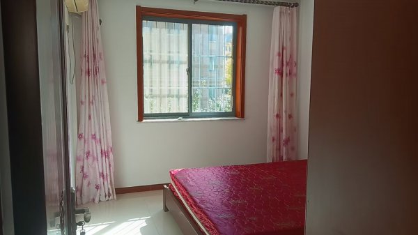 @900/月，人和國際，1樓