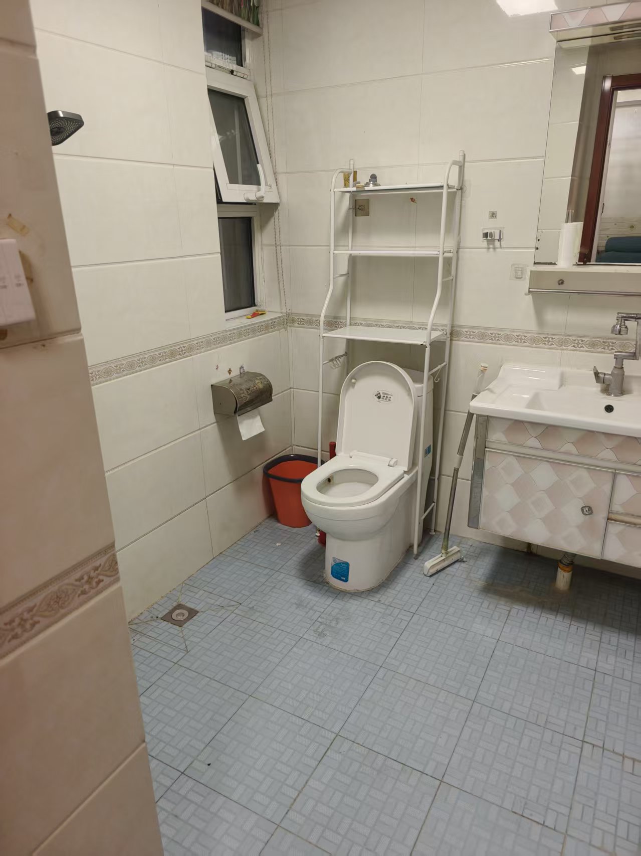 @1000/月，水榭花都電梯，2室