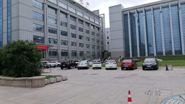 出租萬(wàn)得產(chǎn)業(yè)園廠房、辦公室