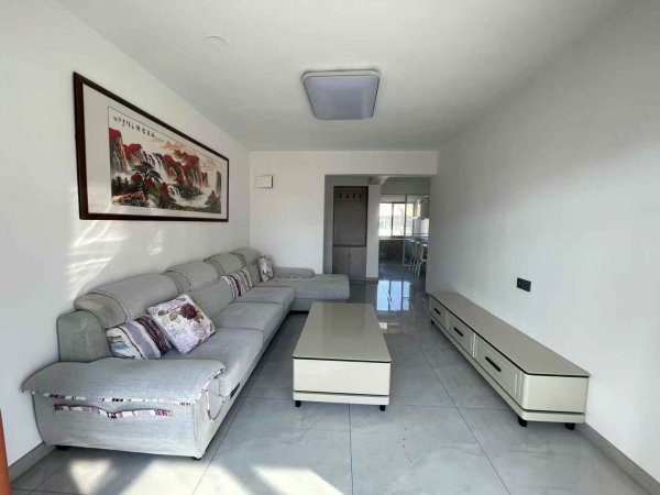 @900/月，老一中，路南2室