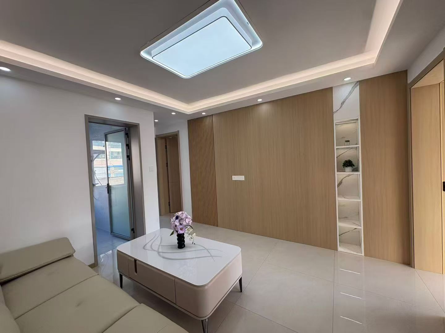 文山東路三樓三室精裝修99.07平28萬 文山東路三樓三室精裝修99.07平28萬