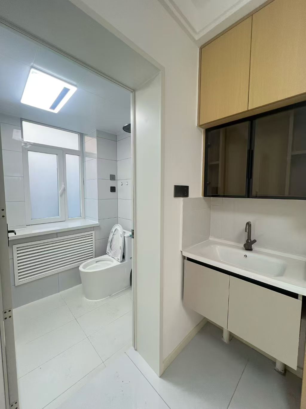 市中心的一樓帶院鐵鍋燉大鵝74.01平29.8萬 市中心的一樓帶院鐵鍋燉大鵝74.01平29.8萬