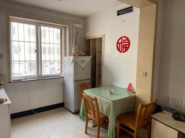 峰臺(tái)一樓加車庫(kù)售