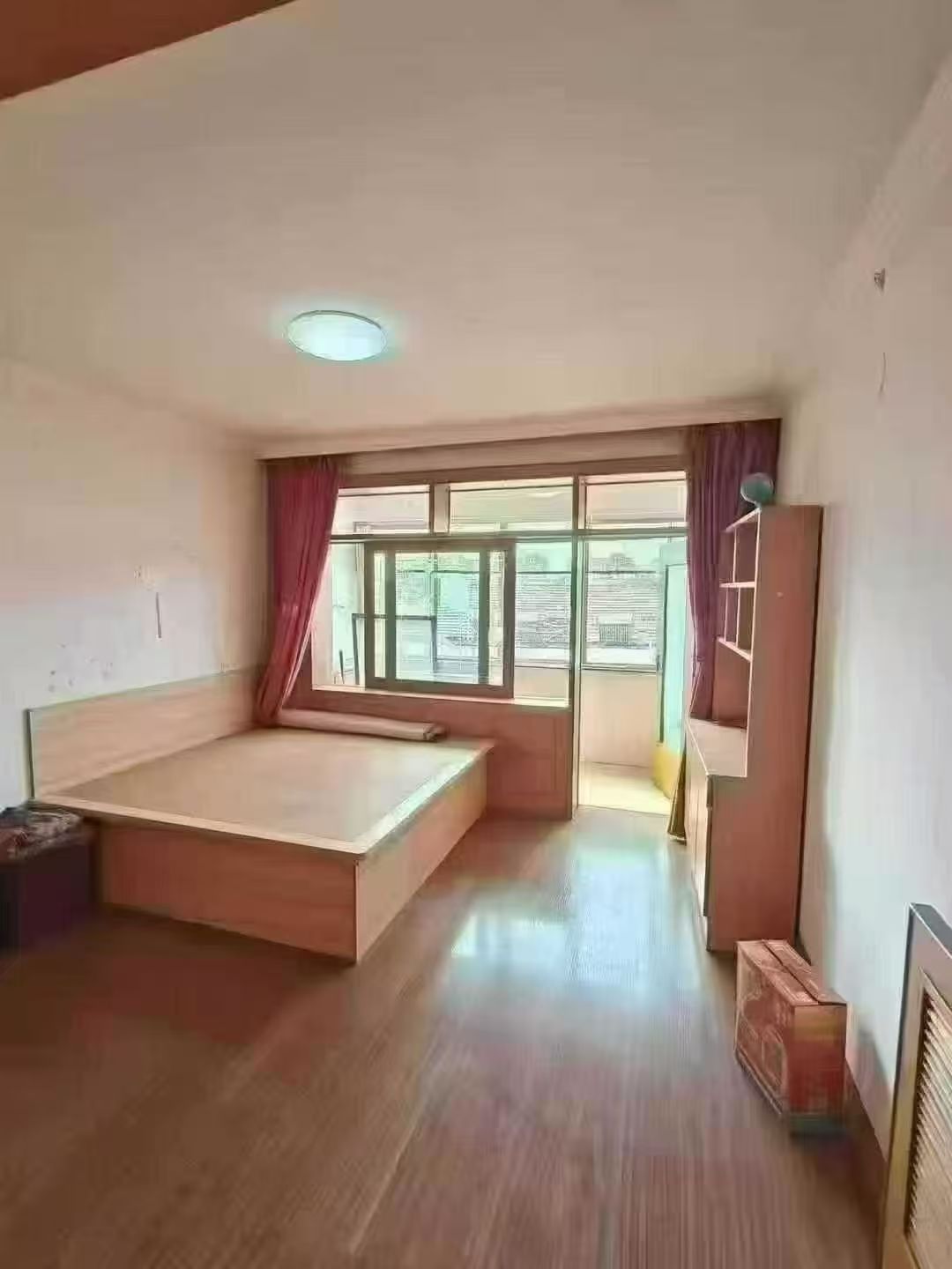 師范對面頂加閣帶大平 臺159平有草房僅售16.8萬 師范對面頂加閣帶大平 臺159平有草房僅售16.8萬