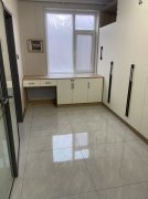 文登市里二層將軍樓！僅45！剛裝2年的精品裝修！