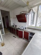 龍山路南路雙實(shí)驗(yàn)書包住人四樓拎包入住66.28平6.8萬(wàn)