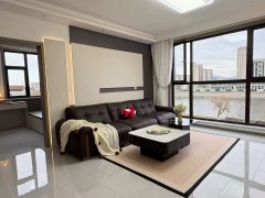 四季陽光東邊戶電梯洋房160.43平方4室2衛(wèi)59.8萬