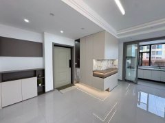 四季陽光東邊戶電梯洋房160.43平方4室2衛(wèi)59.8萬