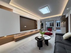 錦華茗邸雙陽臺?飄窗126.71平四室兩衛(wèi)63.8萬