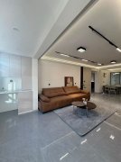 錦華名邸電梯洋房五樓三室兩衛(wèi)136.88平69.8萬