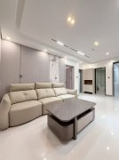 三里河居民小區(qū) 電梯小高層5樓 三室117.62平49萬(wàn)