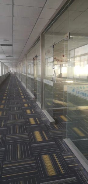 出租文登環(huán)島公園南廠房、辦公室