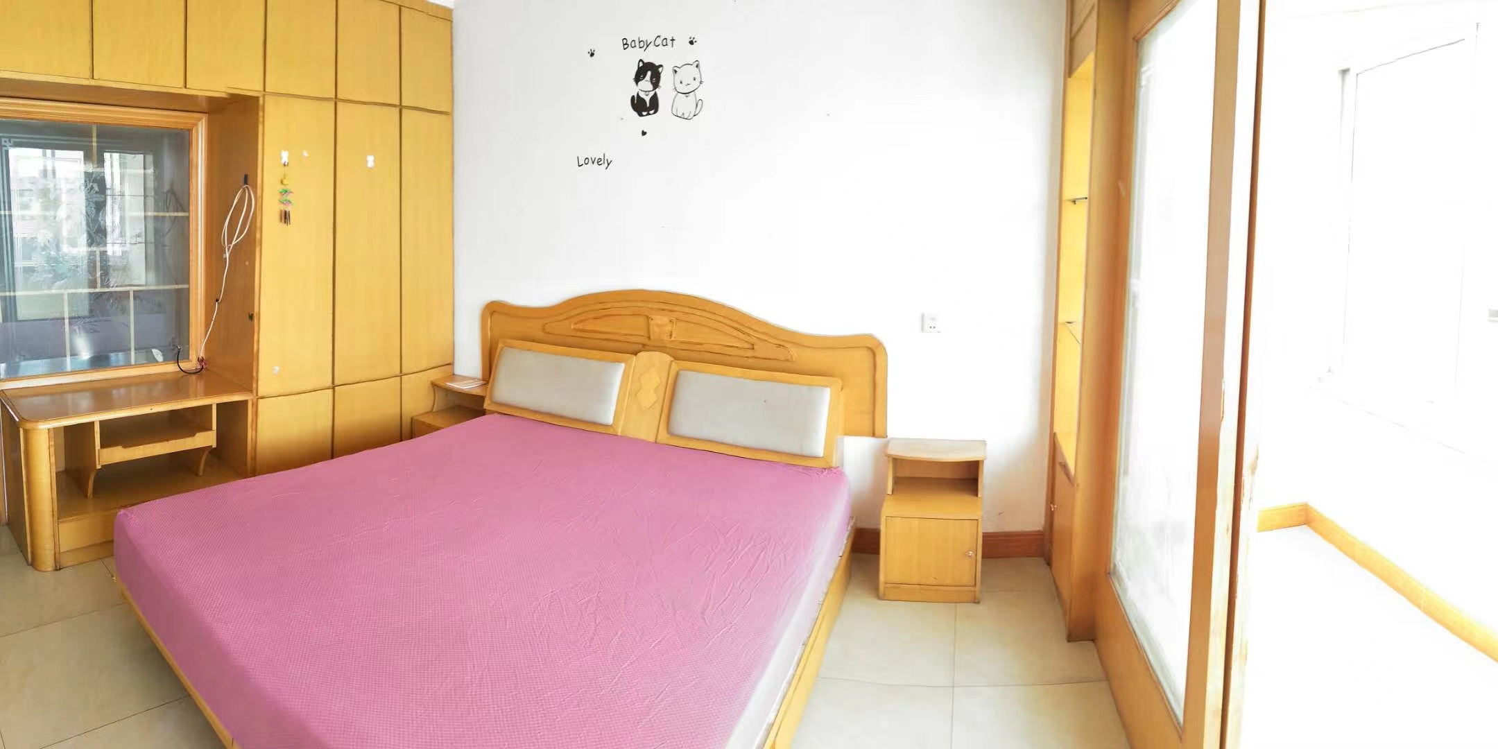 文登宋村鎮(zhèn)華夏塔機(jī)小區(qū)里家家悅超市不遠(yuǎn)