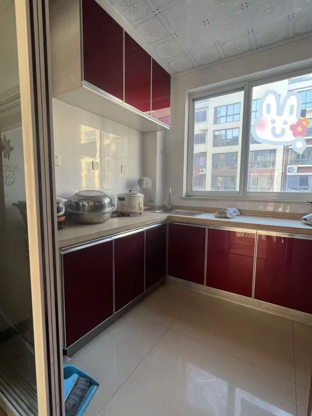 @出租:900，書香苑，3樓，2室