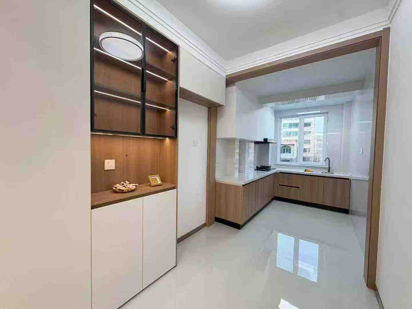 佳怡花園電梯洋房三室108.47平精裝修57.8萬 佳怡花園電梯洋房三室108.47平精裝修57.8萬