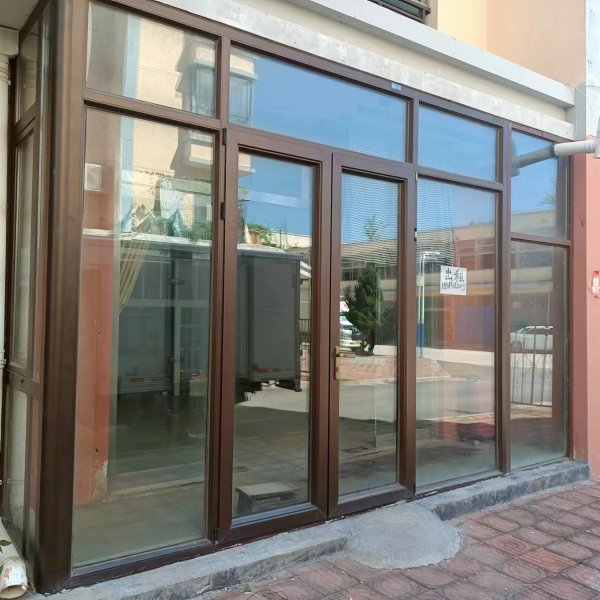 出租：文登開發(fā)區(qū)玫瑰公寓一樓（年租金5500元）