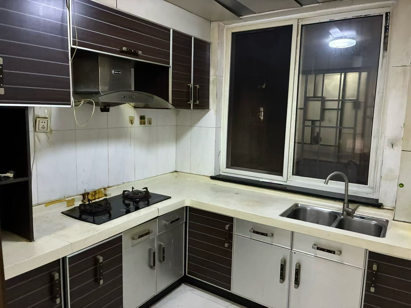 @22.8萬!陽(yáng)光1期白菜價(jià)!143平! @22.8萬!陽(yáng)光1期白菜價(jià)!143平!