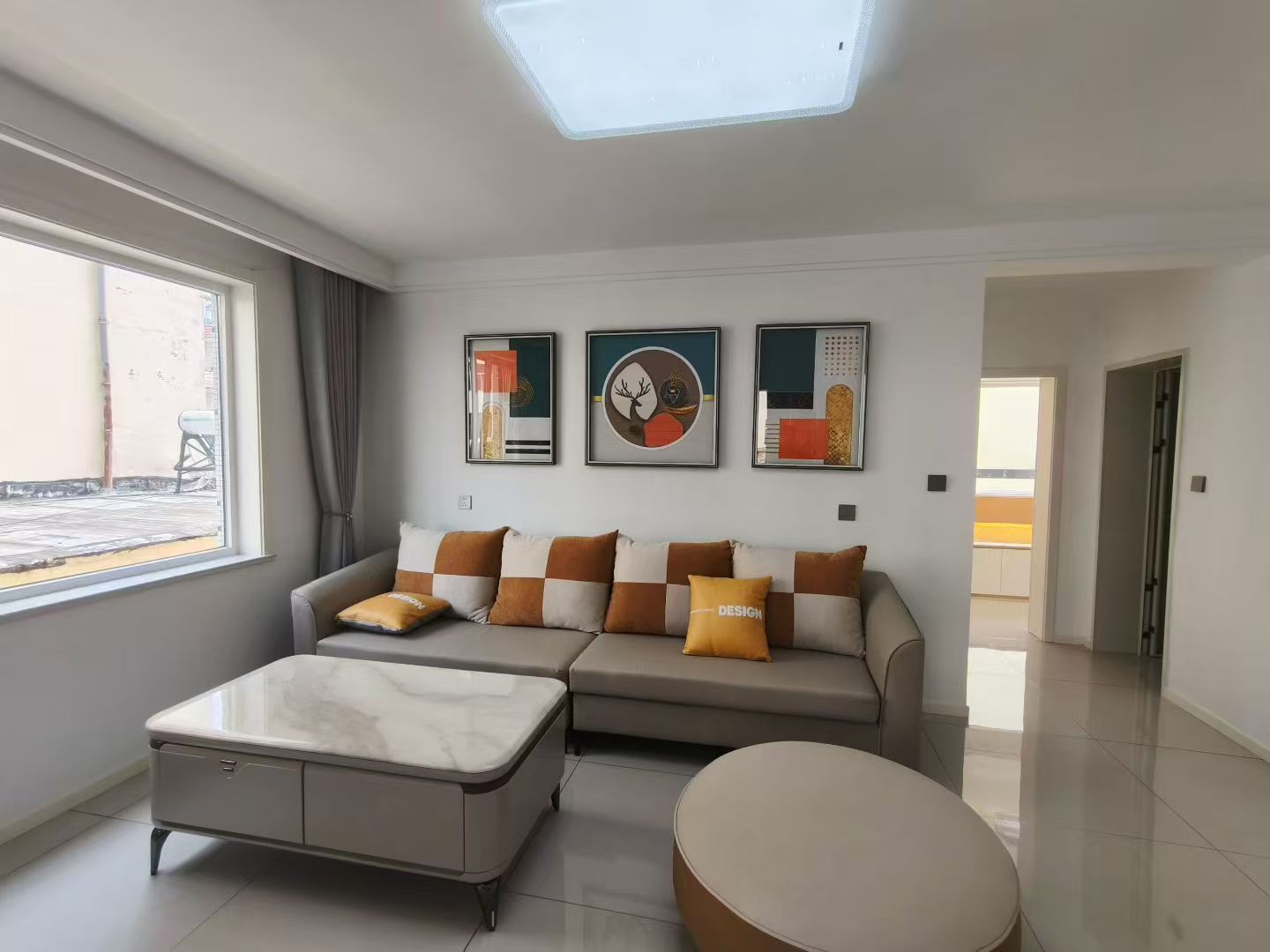 美食街一樓105平3室36.8萬 美食街一樓105平3室36.8萬