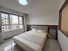 德紅世紀華府電梯22樓精美三室89.58平只要37萬