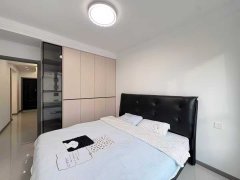 德紅世紀華府電梯22樓精美三室89.58平只要37萬