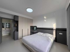 泰莊園一期電梯七樓不臨街118.56平50萬