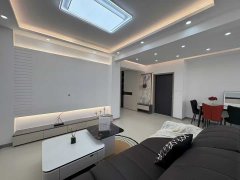 泰莊園一期電梯七樓不臨街118.56平50萬