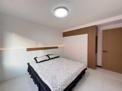 燕南東街一樓南向三室123平35.8萬