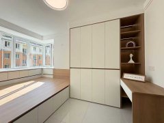 嘉和花園三樓109平三室還有個(gè)大車庫(kù)43.8萬(wàn)