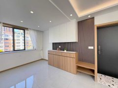 嘉和花園三樓109平三室還有個(gè)大車庫(kù)43.8萬(wàn)