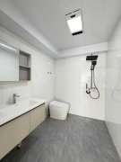 嘉和花園三樓109平三室還有個(gè)大車庫(kù)43.8萬(wàn)