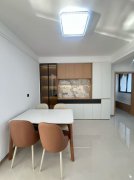 上海豪庭電梯5樓精裝修148.99平63.8萬