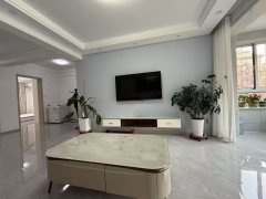 @53.8萬，河景東城3期，2樓2室!