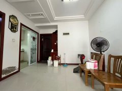 天潤(rùn)城電梯房7樓95平精裝兩室36.8萬