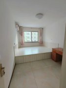 天福尚城對(duì)面18年框架新樓2樓86.07平婚房小住32.8萬