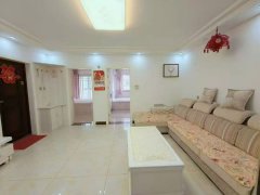 天福尚城對(duì)面18年框架新樓2樓86.07平婚房小住32.8萬