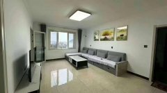 環(huán)山路住人的2樓精裝小住104平地暖兩室25.8萬