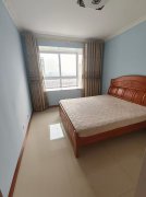 潤泰國際電梯好樓層82.42平二室品牌家具家電44.8萬