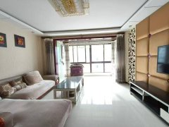 天潤城5樓110.75平南向客廳精裝修家具家電全31.8萬