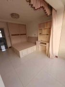 石山路多層貼地三樓80平三室29.8萬